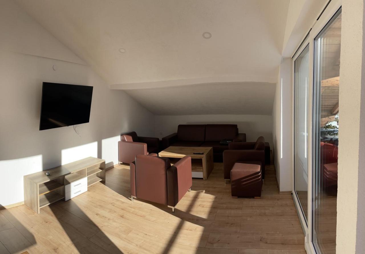 Apartments Garden House ニーダーンジル エクステリア 写真